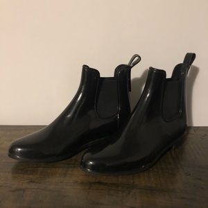 London Fog Chelsea boots - size 10